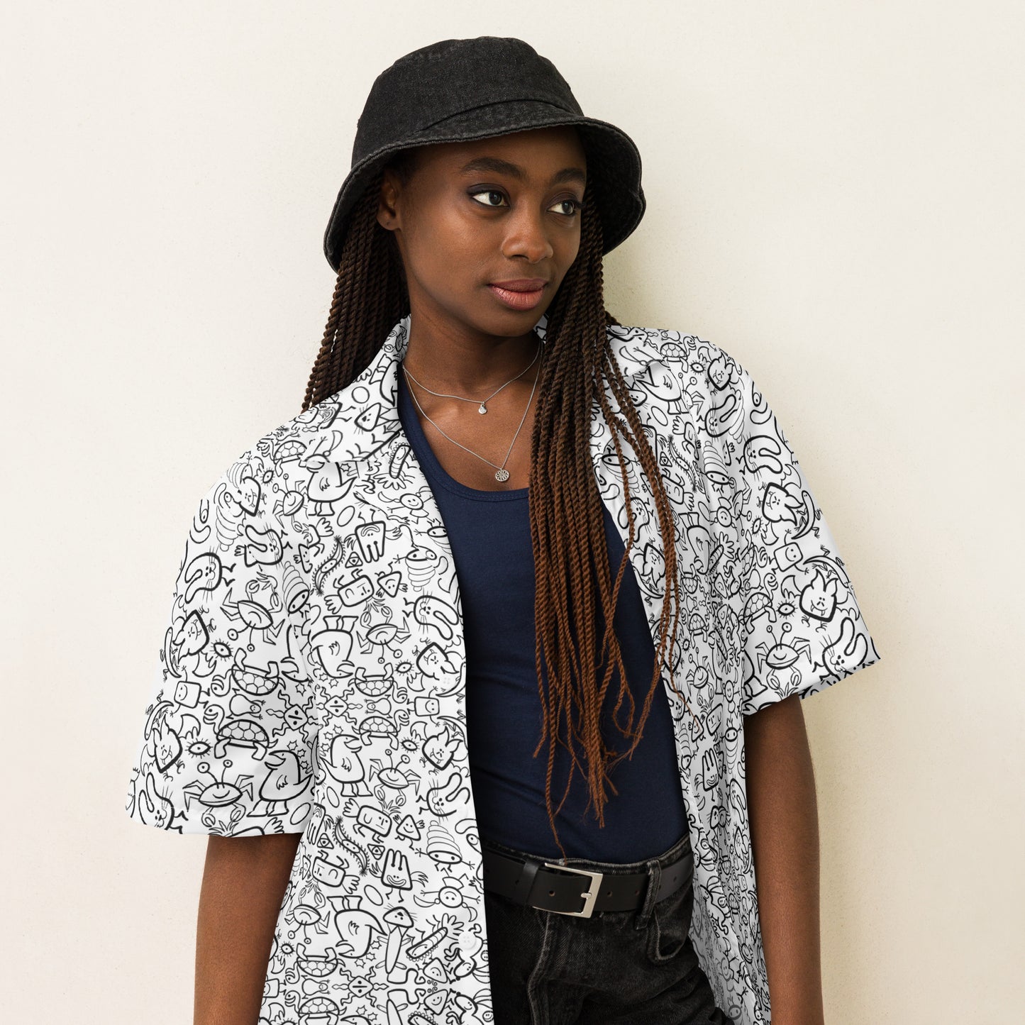 Cute doodles having great fun in a cool pattern - Unisex button shirt for Women an Men