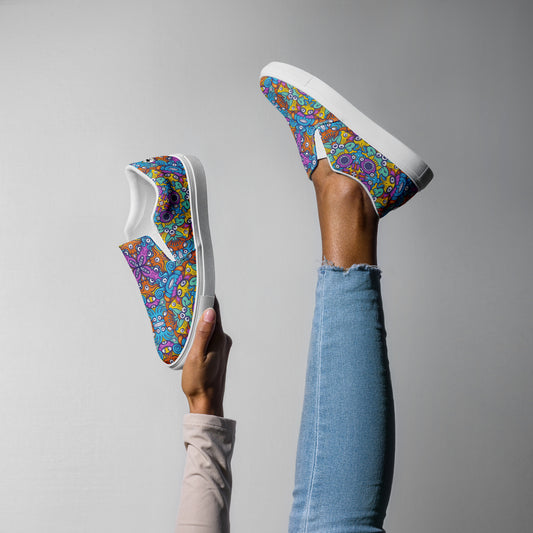 The ultimate sea beasts cast from the deep end of the ocean - Women’s slip-on canvas shoes. Lifestyle