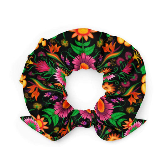 Wild flowers in a luxuriant jungle Scrunchie-Scrunchies