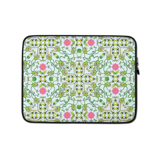 Funny frogs hunting flies Laptop Sleeve-Laptop sleeves