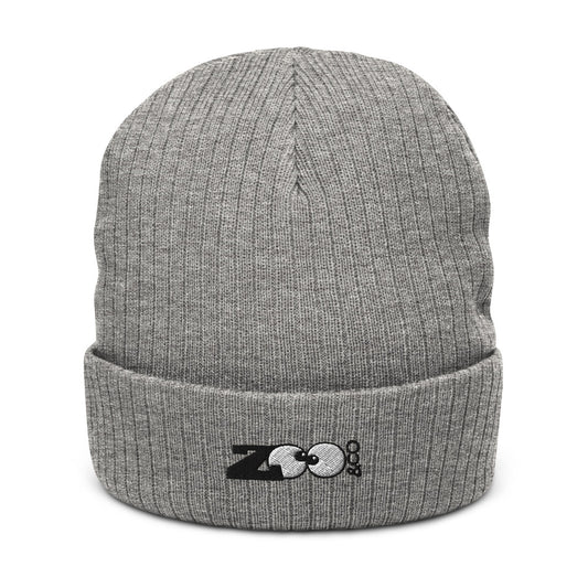 Zoo&co branded Recycled cuffed beanie. Light grey melange. Front view