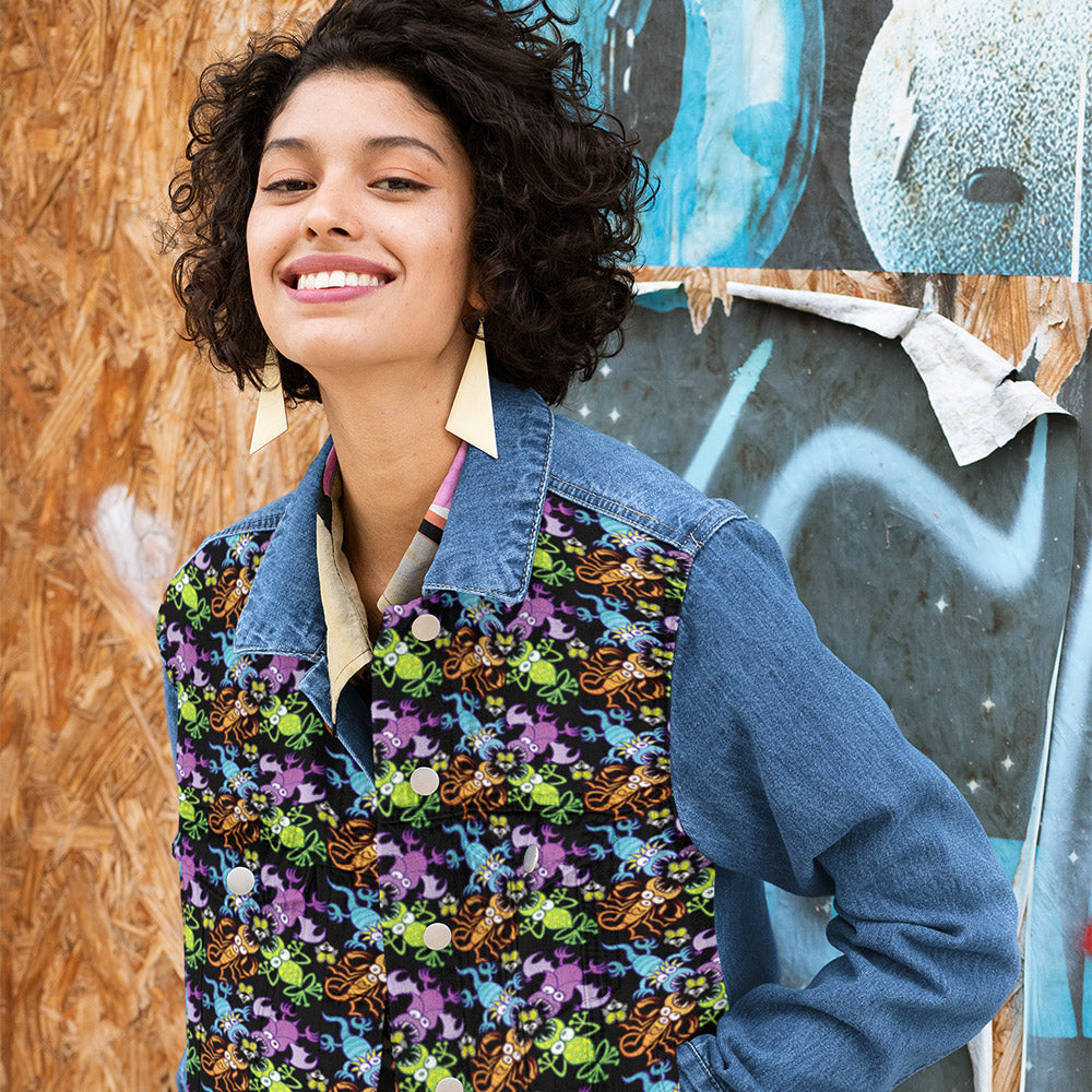 Bat, scorpion, lizard and frog fighting over an unlucky fly printed on woman's denim jacket