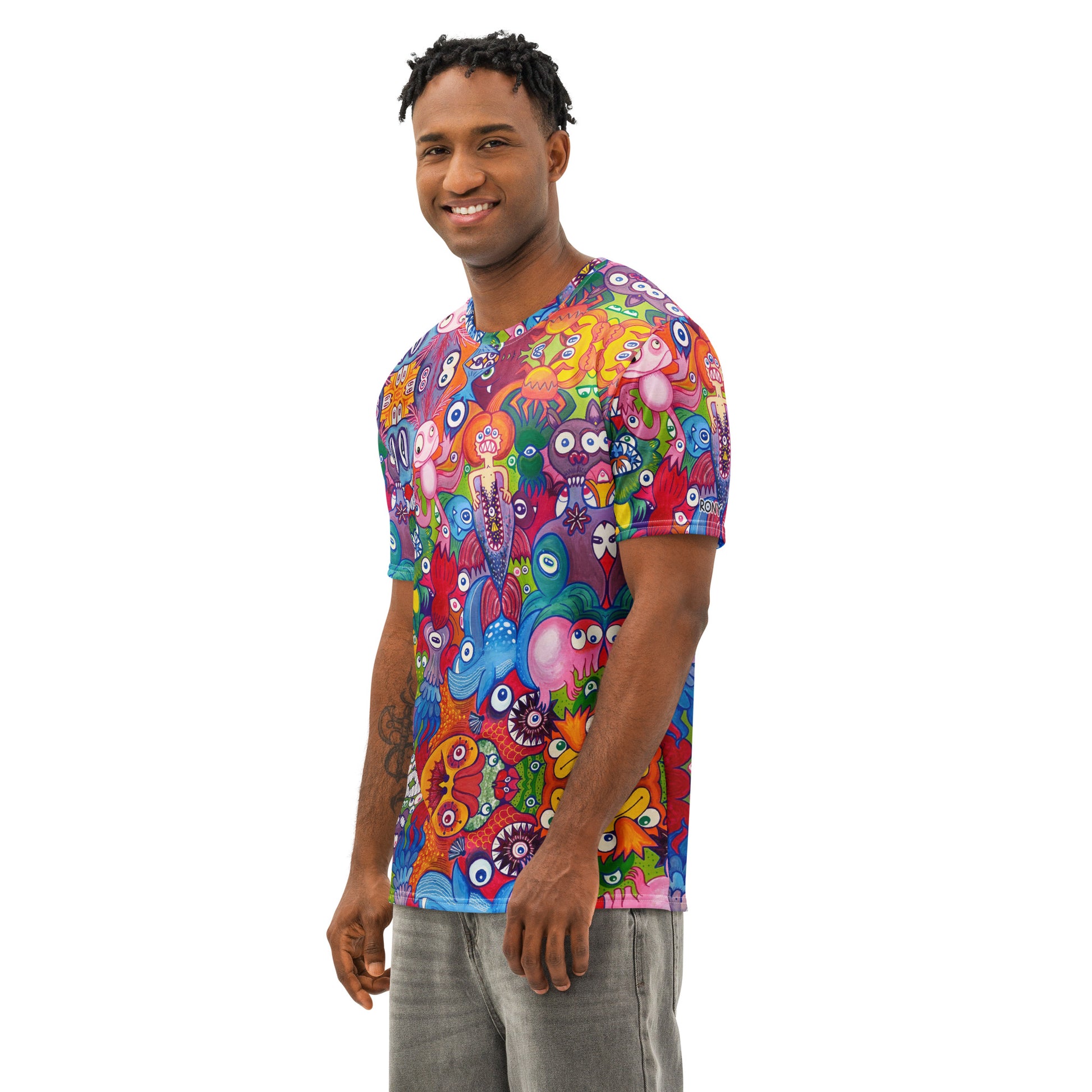 Doodle folie all over print men's cotton art t-shirt. Side view