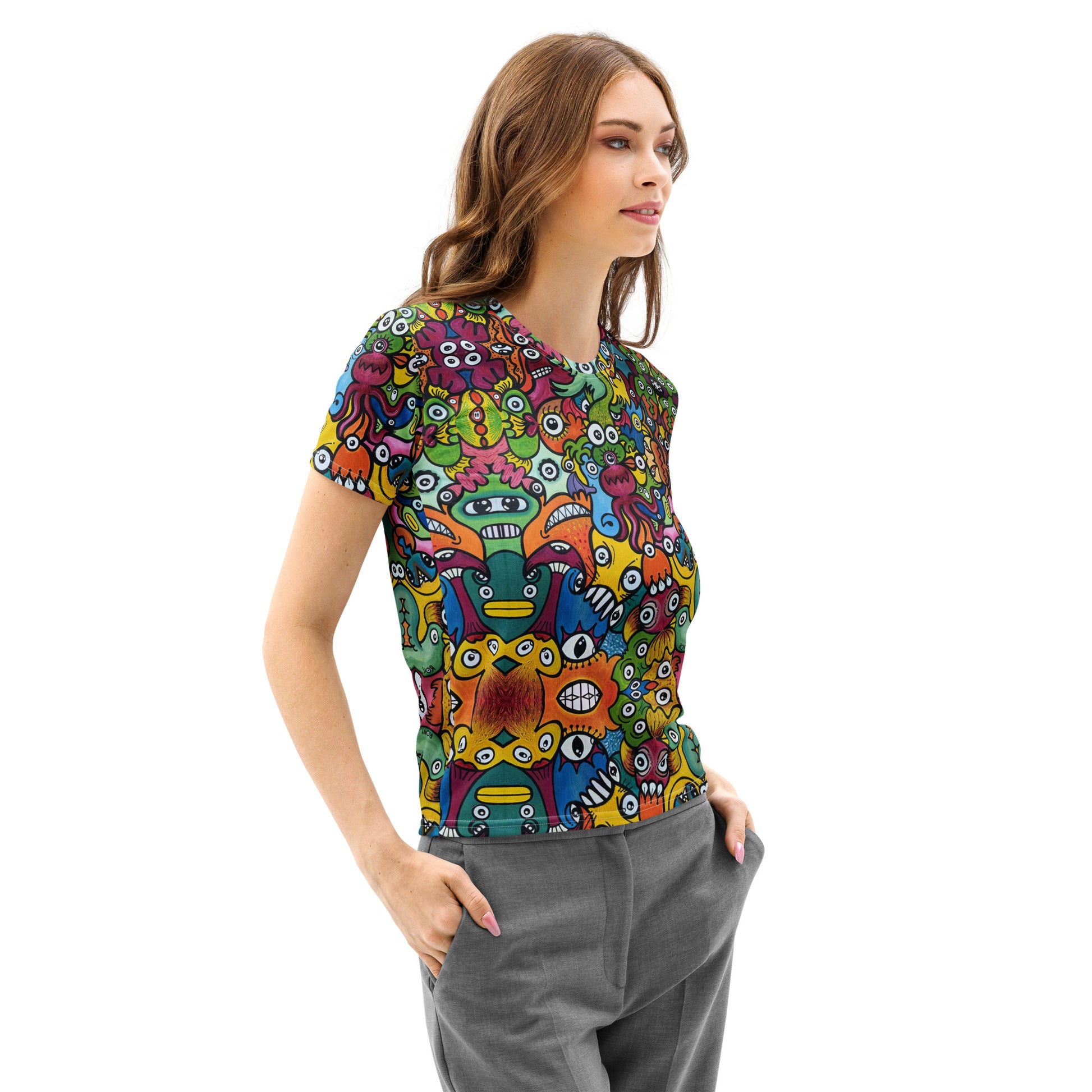 Doodle Planet Women's Cotton Art T-Shirt. Lifestyle.