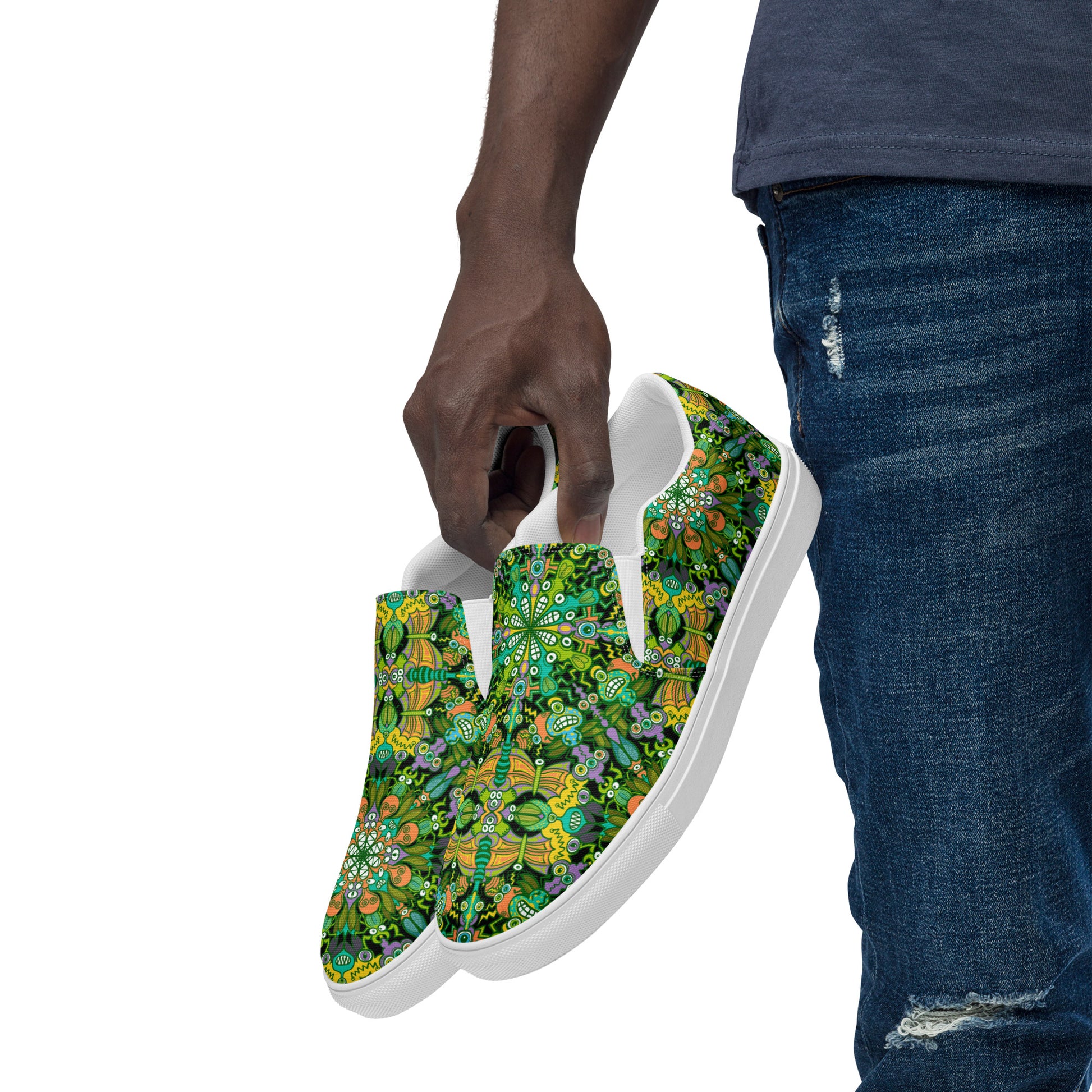Only for true insects lovers pattern design Men’s slip-on canvas shoes. Lifestyle