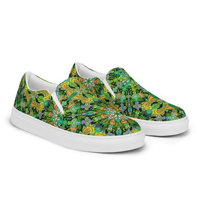 Only for true insects lovers pattern design Men’s slip-on canvas shoes. Overview