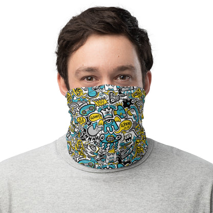 Discover a whole Doodle world buzzing in Lost city Neck Gaiter. Front view
