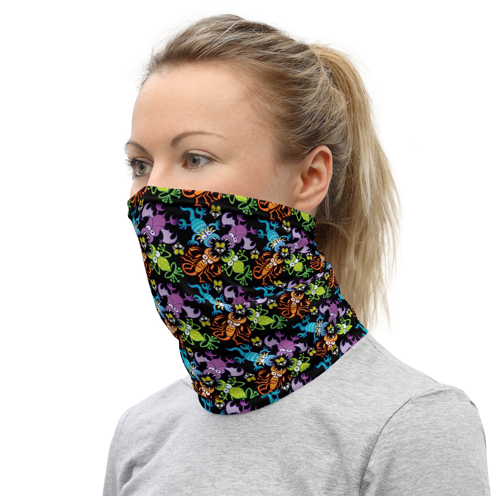 Nice woman wearing Neck Gaiter all-over printed with Bat, scorpion, lizard and frog fighting over an unlucky fly