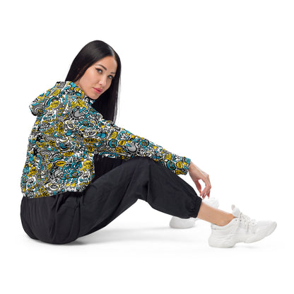 Discover a whole Doodle world buzzing in Lost city Women’s cropped windbreaker. Lifestyle