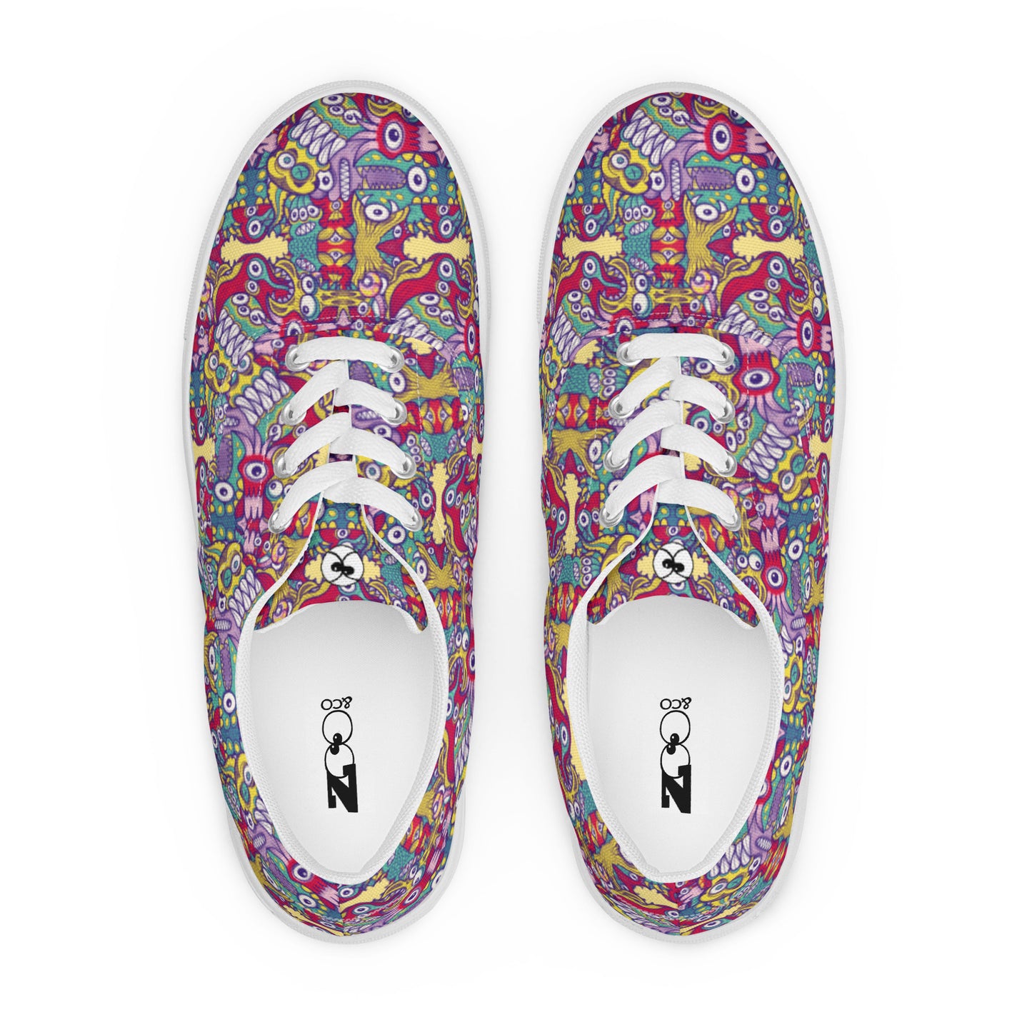 Exquisite corpse of doodles in a pattern design Men’s lace-up canvas shoes. Top view