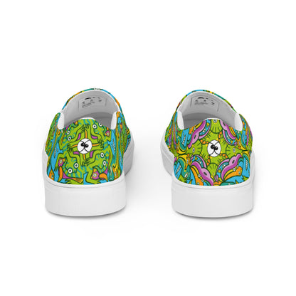 To keep calm and doodle is more than just doodling Men’s slip-on canvas shoes. Back view