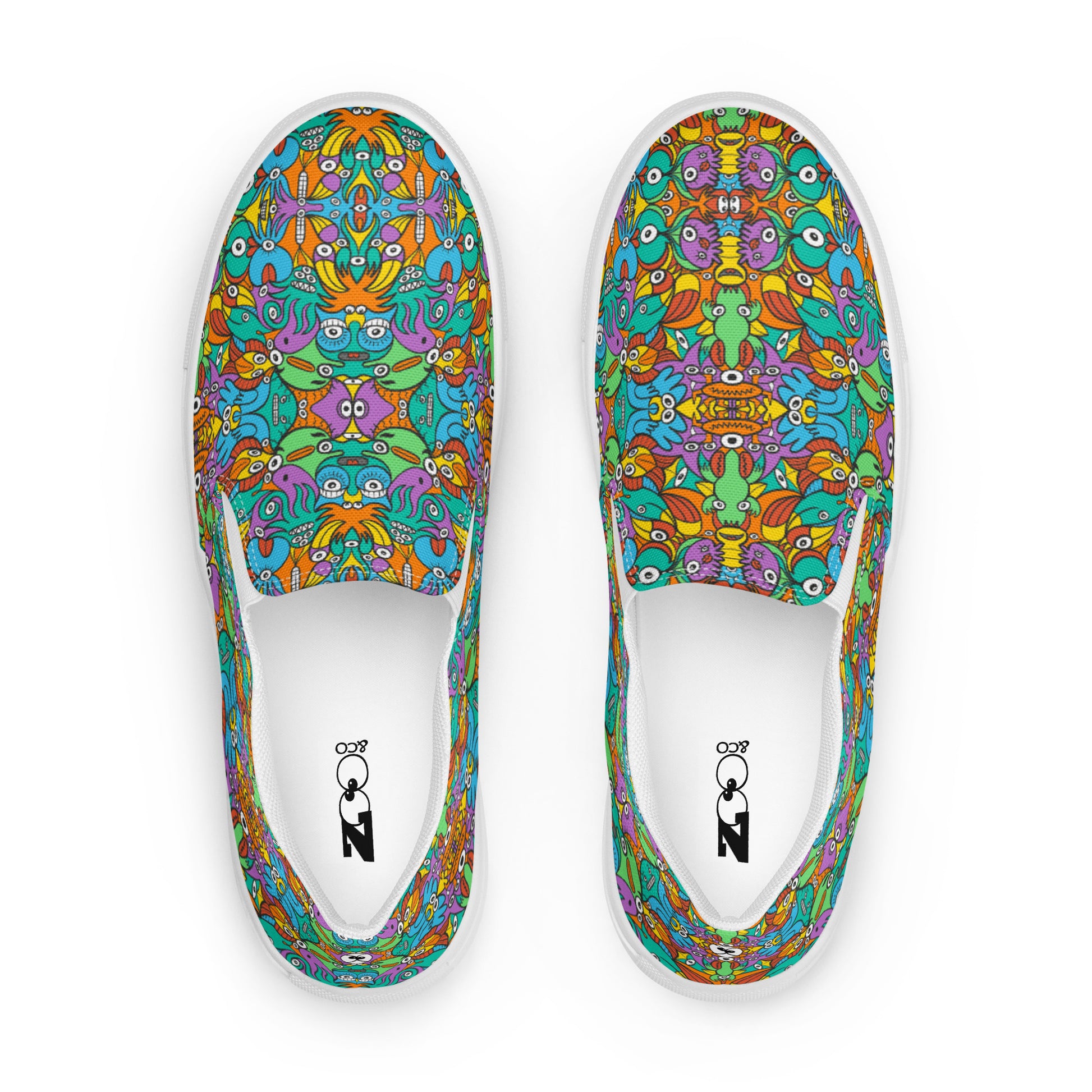 Fantastic doodle world full of weird creatures Men’s slip-on canvas shoes. Top view