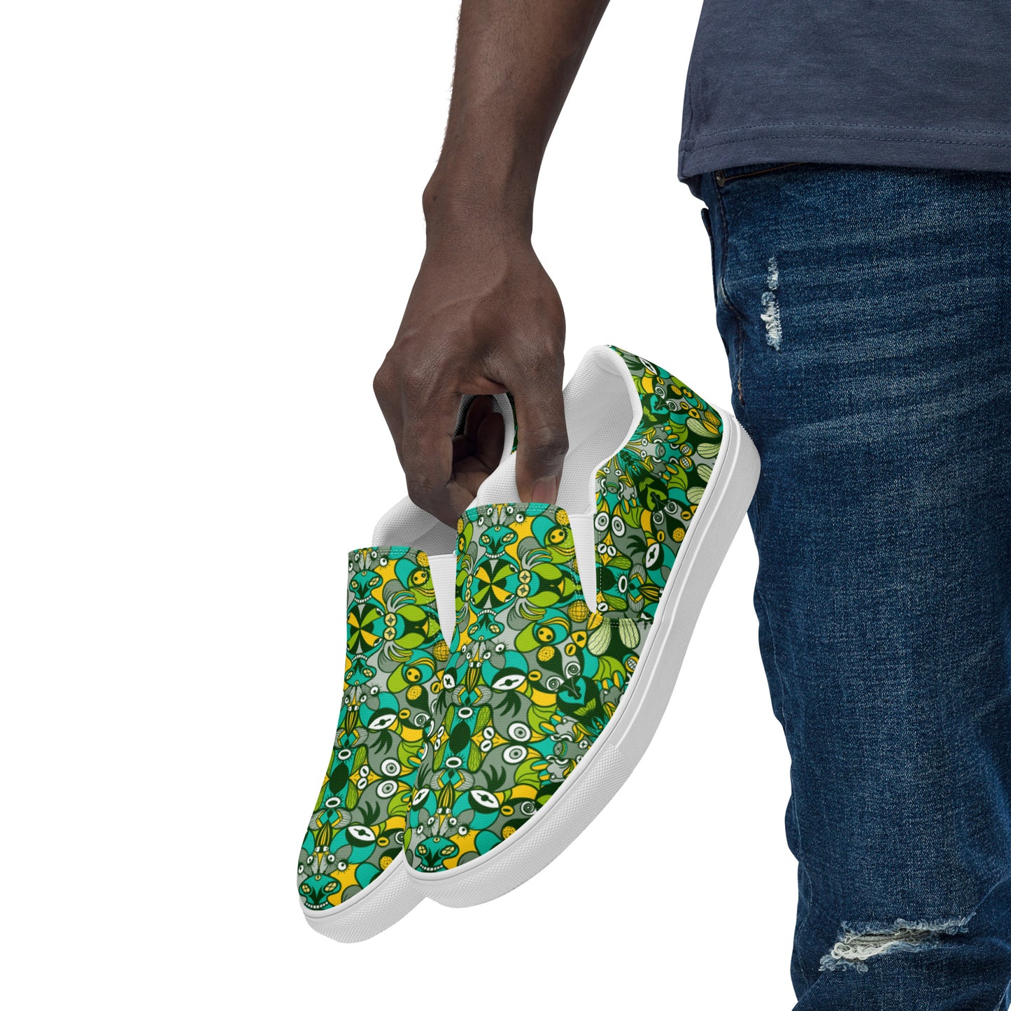 Join the funniest alien doodling network in the universe Men’s slip-on canvas shoes. Lifestyle