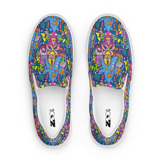 Surf is a true extreme sport Women’s slip-on canvas shoes. Top view