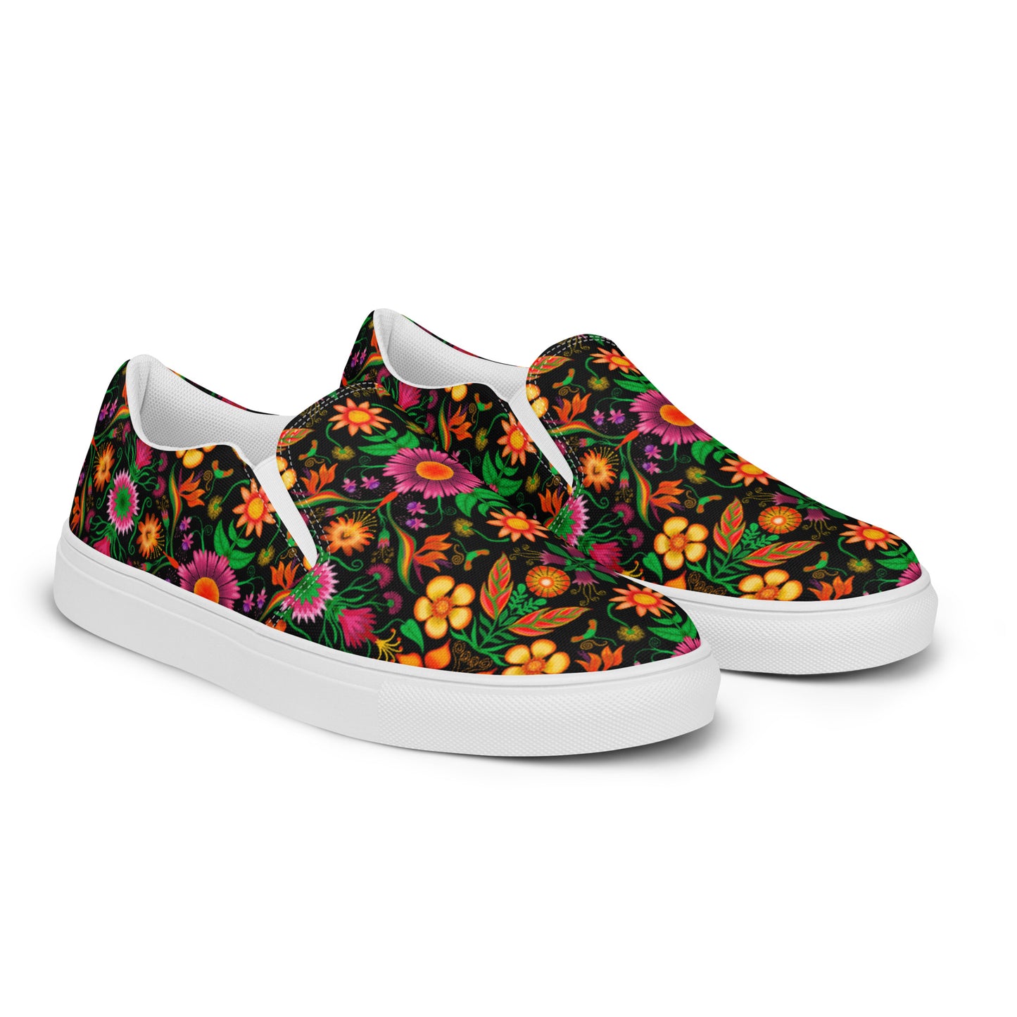 Wild flowers in a luxuriant jungle Women’s slip-on canvas shoes. Overview